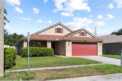 1674 Meadow Oak Lane, Tarpon Springs, FL 34689 - Photo 3