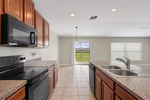 9625 Sage Creek Dr, Ruskin, FL 33573 - Photo 11