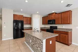 9625 Sage Creek Dr, Ruskin, FL 33573 - Photo 9