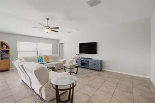 9625 Sage Creek Dr, Ruskin, FL 33573 - Photo 15
