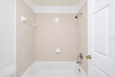 10001 Florence Avenue N, Tampa, FL 33612 - Photo 23