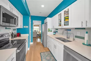 845 Sky Loch Dr S, Dunedin, FL 34698 - Photo 17