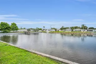 845 Sky Loch Dr S, Dunedin, FL 34698 - Photo 39