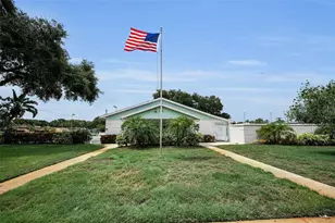 845 Sky Loch Dr S, Dunedin, FL 34698 - Photo 47