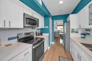 845 Sky Loch Dr S, Dunedin, FL 34698 - Photo 17