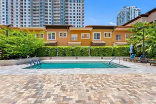 200 4th Ave S, Saint Petersburg, FL 33701 - Photo 29
