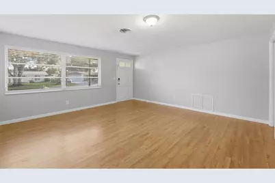1387 Bellevue Boulevard, Clearwater, FL 33756 - Photo 5