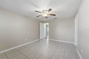 1387 Bellevue Blvd, Clearwater, FL 33756 - Photo 23
