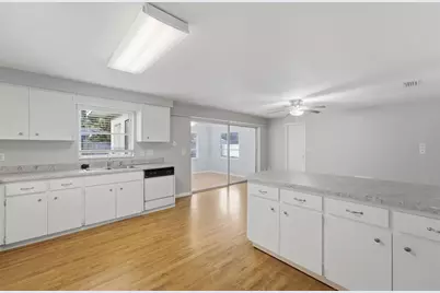 1387 Bellevue Boulevard, Clearwater, FL 33756 - Photo 9
