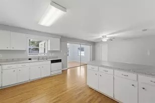 1387 Bellevue Blvd, Clearwater, FL 33756 - Photo 9