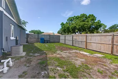 8153 Candlewoode Drive, Largo, FL 33773 - Photo 37