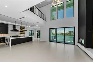 43 Dolphin Dr, Treasure Island, FL 33706 - Photo 17