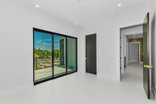 43 Dolphin Dr, Treasure Island, FL 33706 - Photo 67