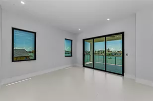 43 Dolphin Dr, Treasure Island, FL 33706 - Photo 69