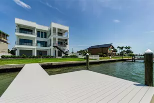 43 Dolphin Dr, Treasure Island, FL 33706 - Photo 97