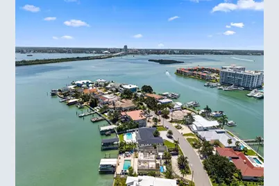 246 Bayside Drive, Clearwater Beach, FL 33767 - Photo 37