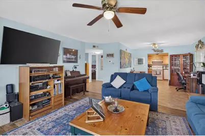 6100 Gulfport Boulevard S #401, Gulfport, FL 33707 - Photo 13