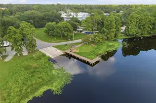 609 W River Dr, Tampa, FL 33617 - Photo 45
