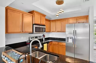 3248 Mangrove Point Dr, Ruskin, FL 33570 - Photo 11