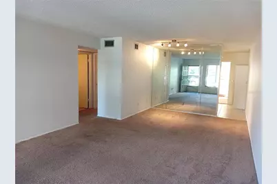 2427 Rhodesian Drive #11, Clearwater, FL 33763 - Photo 5