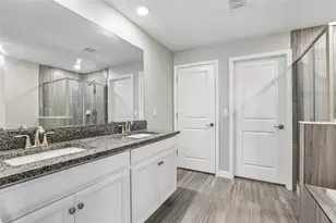 17448 Radiant Shine Wy, Lutz, FL 33558 - Photo 15