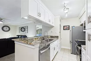 5306 Santa Rosa Ct, Tampa, FL 33609 - Photo 13