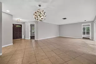 6390 Burning Tree Dr, Seminole, FL 33777 - Photo 11