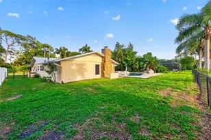 6390 Burning Tree Dr, Seminole, FL 33777 - Photo 41