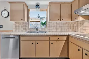 1707 Ridgeway Dr, Clearwater, FL 33755 - Photo 19