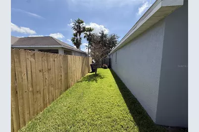 3442 Silverstone Court, Plant City, FL 33566 - Photo 7