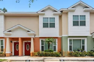 231 Alexander Woods Dr, Plant City, FL 33563 - Photo 1