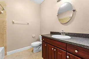 231 Alexander Woods Dr, Plant City, FL 33563 - Photo 25