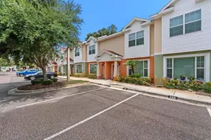 231 Alexander Woods Dr, Plant City, FL 33563 - Photo 3