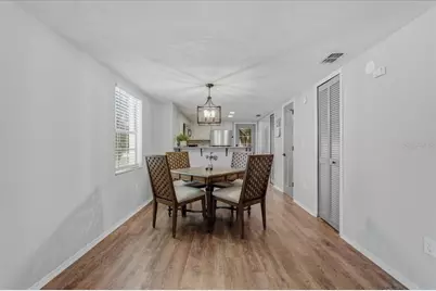 2120 Fletchers Point Circle, Tampa, FL 33613 - Photo 5