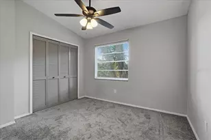 2120 Fletchers Point Cir, Tampa, FL 33613 - Photo 21