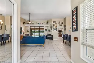 2937 Hillcreek Cir S, Clearwater, FL 33759 - Photo 5