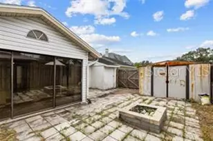 2196 Bell Cheer Dr, Clearwater, FL 33764 - Photo 11
