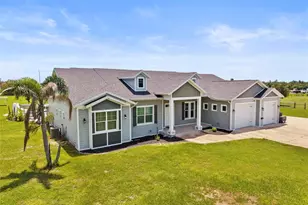 15710 Colding Loop, Wimauma, FL 33598 - Photo 37