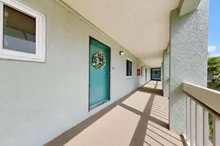 801 83rd Ave N, Saint Petersburg, FL 33702 - Photo 3