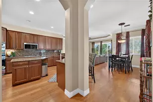 5207 Lake Venice Dr, Wimauma, FL 33598 - Photo 9