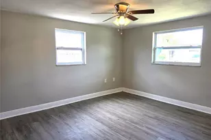 1051 Maybury Dr, Holiday, FL 34691 - Photo 25