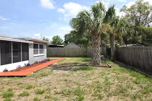1051 Maybury Dr, Holiday, FL 34691 - Photo 53