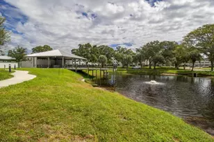 2440 World Pkwy Blvd, Clearwater, FL 33763 - Photo 35
