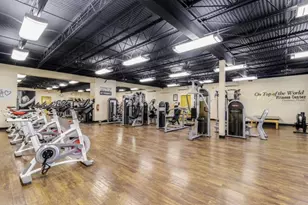 2440 World Pkwy Blvd, Clearwater, FL 33763 - Photo 27