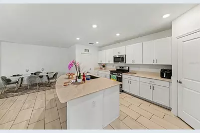 35194 Ackley Trce, Zephyrhills, FL 33541 - Photo 11