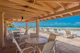 880 Mandalay Ave, Clearwater Beach, FL 33767 - Photo 21