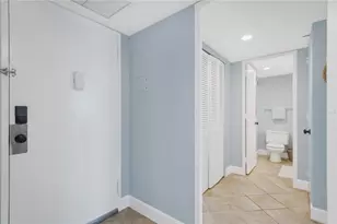 880 Mandalay Ave, Clearwater Beach, FL 33767 - Photo 5