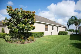 2504 Ladoga Dr, Lakeland, FL 33805 - Photo 13