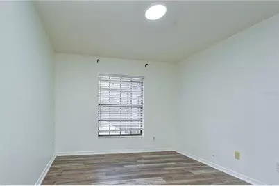 1101 Oakridge Manor Drive, Brandon, FL 33511 - Photo 21