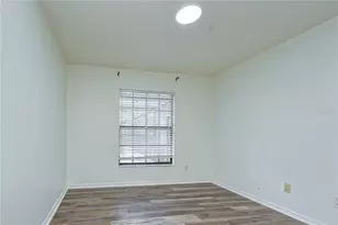1101 Oakridge Manor Dr, Brandon, FL 33511 - Photo 21
